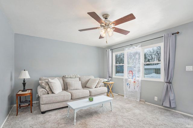 1801 Winston Drive, South Bend, IN 46635