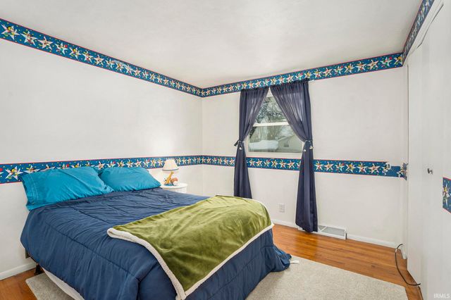 1801 Winston Drive, South Bend, IN 46635