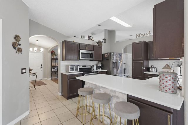 1648 GREGORY DRIVE, Deltona, FL 32738