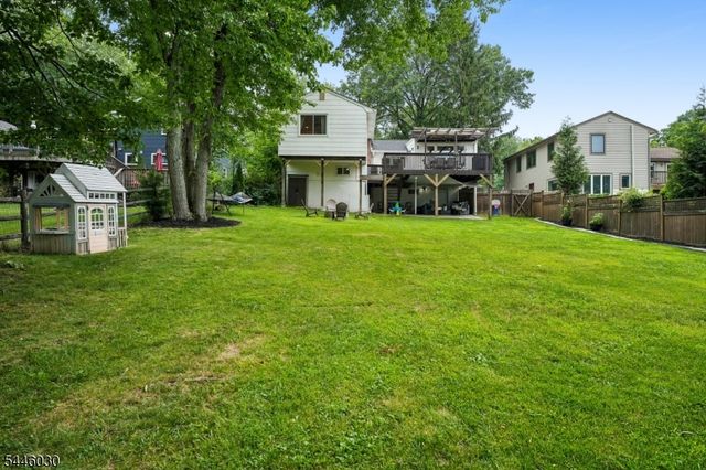 9 Barry Dr, West Orange Twp., NJ 07052