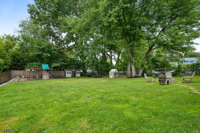 9 Barry Dr, West Orange Twp., NJ 07052