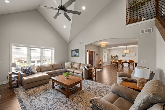 114 Tradition Drive, Polk City, IA 50226