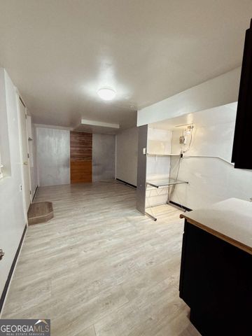 815 Sunfield Drive NW, Lilburn, GA 30047