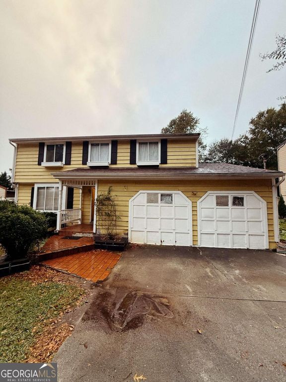 815 Sunfield Drive NW, Lilburn, GA 30047