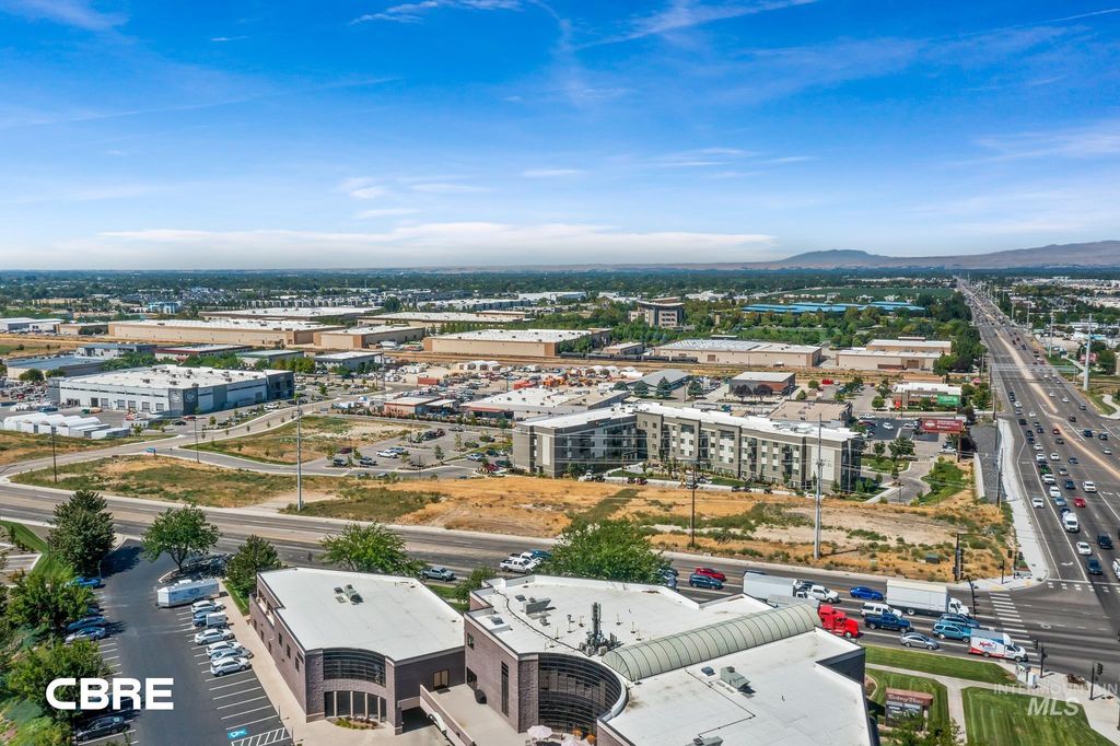 3070 E Franklin Rd, Meridian, ID 83642 photo 11