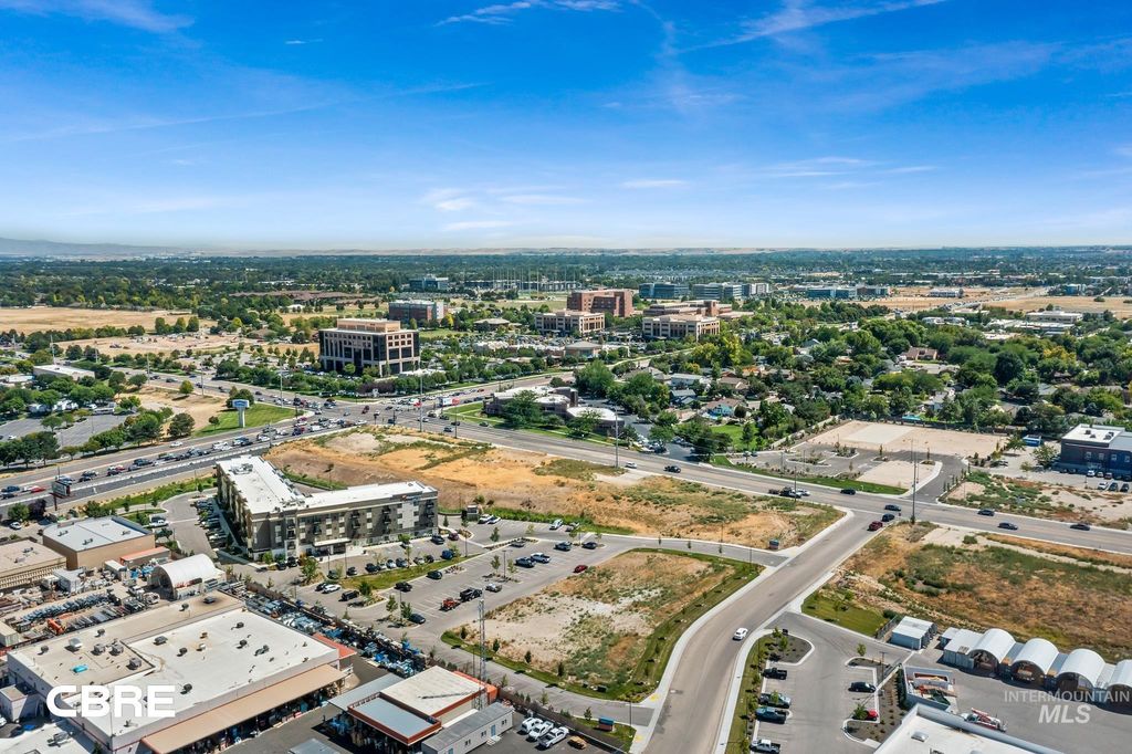 3070 E Franklin Rd, Meridian, ID 83642 photo 6