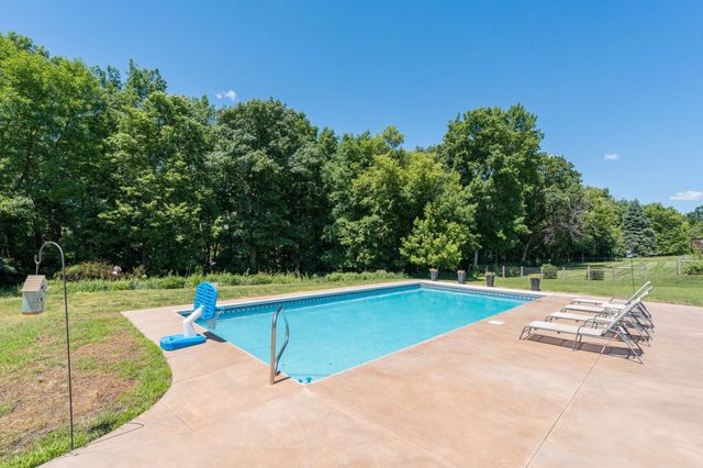 24100 577th Lane, Mankato, MN 56001