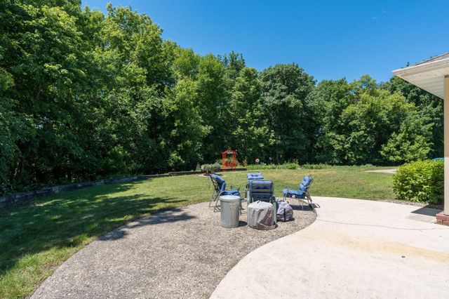 24100 577th Lane, Mankato, MN 56001