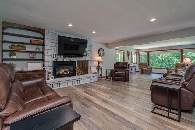 24100 577th Lane, Mankato, MN 56001