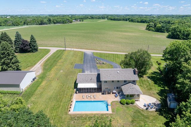 24100 577th Lane, Mankato, MN 56001