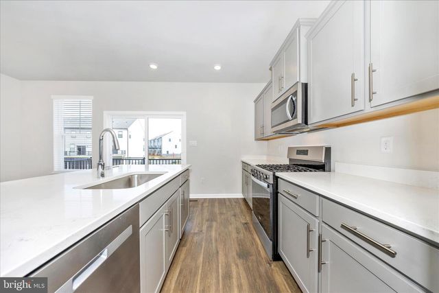 726 COMPASS WAY, Frederick, MD 21701