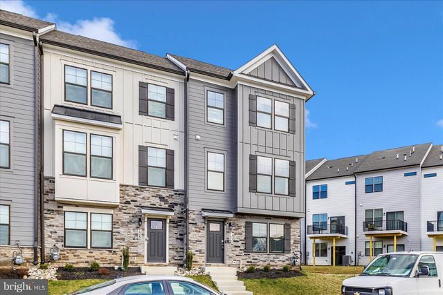 726 COMPASS WAY, Frederick, MD 21701