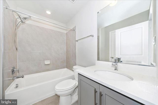 726 COMPASS WAY, Frederick, MD 21701