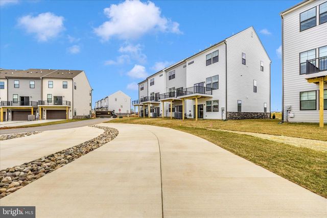 726 COMPASS WAY, Frederick, MD 21701