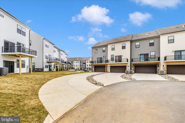 726 COMPASS WAY, Frederick, MD 21701