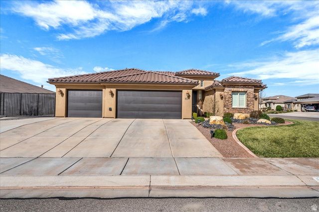 1021 E 4040 S, Washington, UT 84780