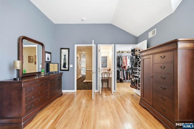 81 S 5th Street, Park Ridge, NJ 07656