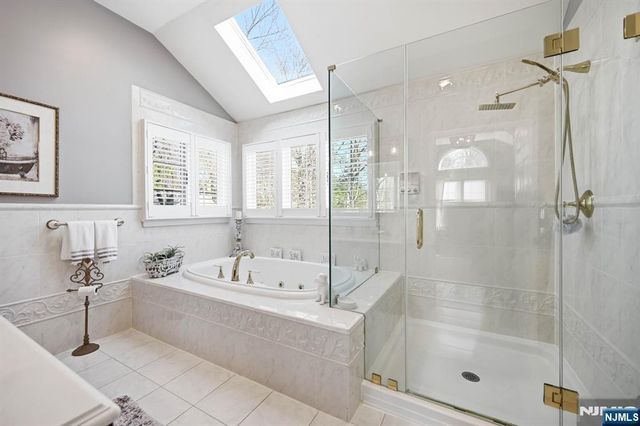 81 S 5th Street, Park Ridge, NJ 07656