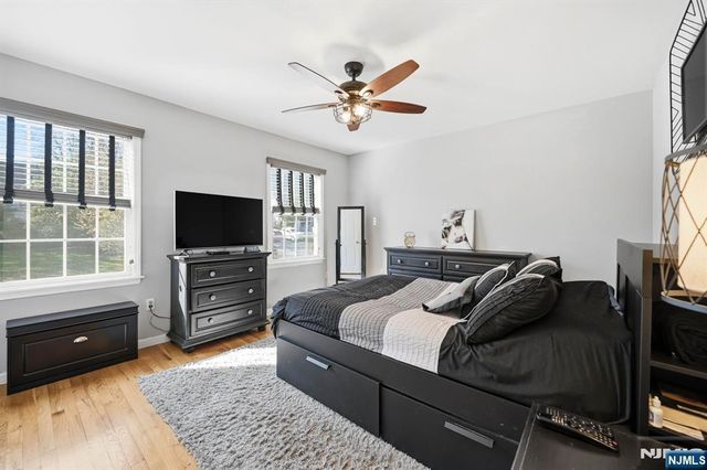 81 S 5th Street, Park Ridge, NJ 07656