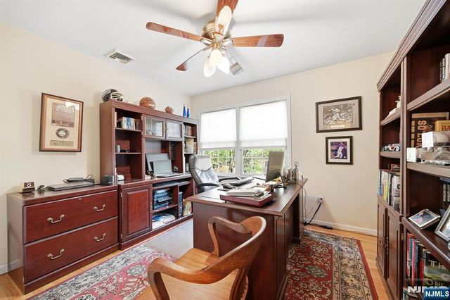 81 S 5th Street, Park Ridge, NJ 07656