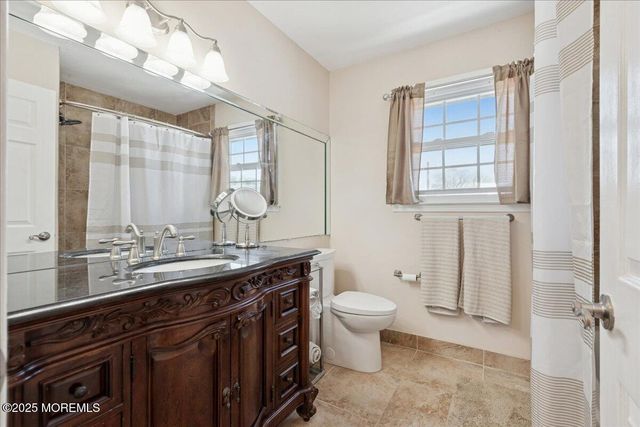 41 Sweet Gum Road, Howell, NJ 07731