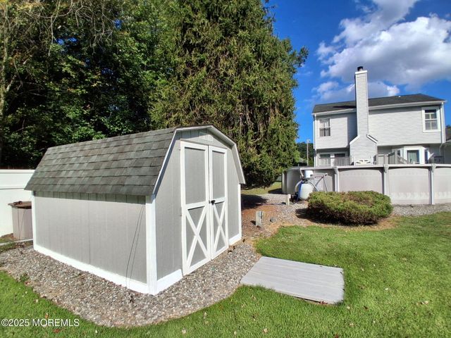 41 Sweet Gum Road, Howell, NJ 07731