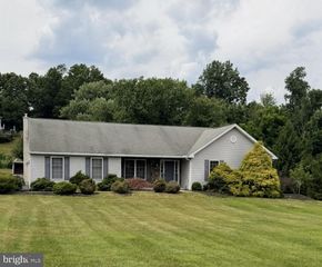 44 BEAVER VALLEY CT, Birdsboro, PA 19508