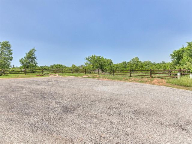 18960 Cashton Court, Goldsby, OK 73093
