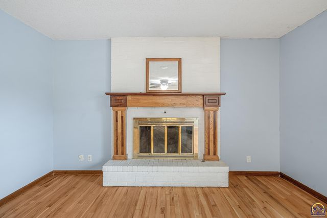3434 SE Shawnee Heights RD, Tecumseh, KS 66542