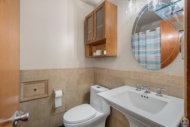 3434 SE Shawnee Heights RD, Tecumseh, KS 66542