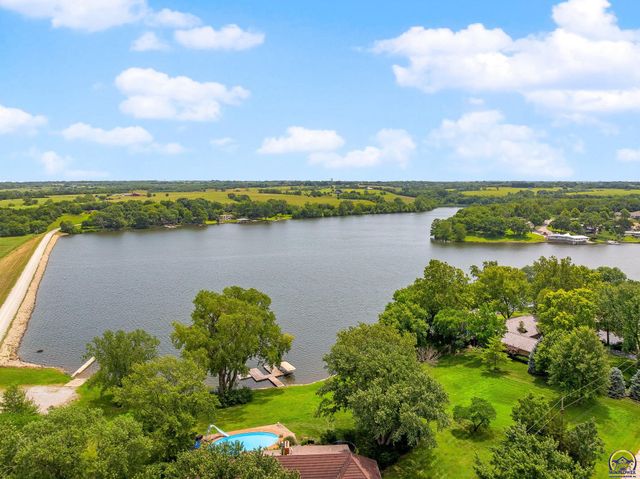 3434 SE Shawnee Heights RD, Tecumseh, KS 66542
