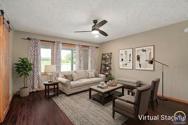 3434 SE Shawnee Heights RD, Tecumseh, KS 66542