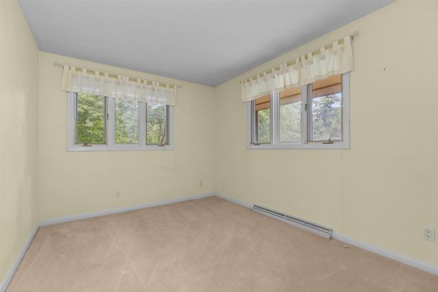 W6425 LAKEVIEW COURT, Menasha, WI 54952