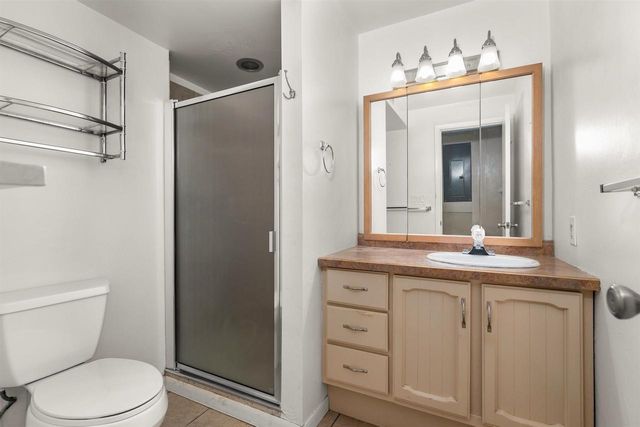 W6425 LAKEVIEW COURT, Menasha, WI 54952