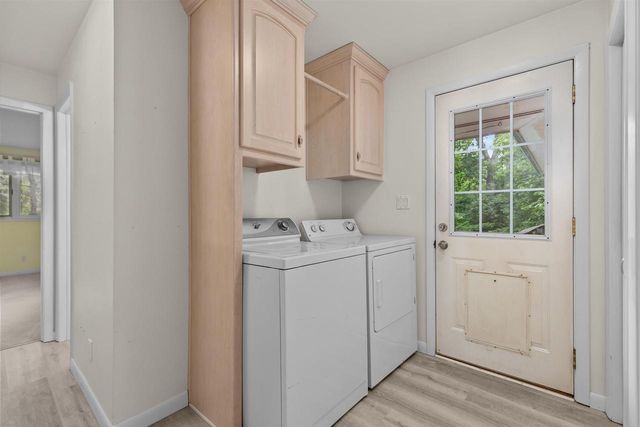 W6425 LAKEVIEW COURT, Menasha, WI 54952