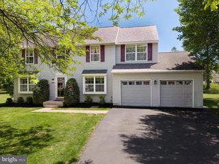 5466 WILDWOOD XING, Pipersville, PA 18947