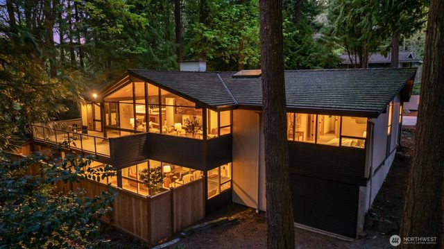 7236 NE 121st Place, Kirkland, WA 98034