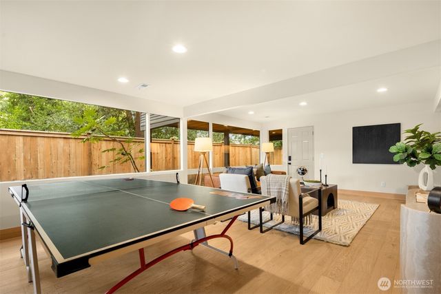 7236 NE 121st Place, Kirkland, WA 98034