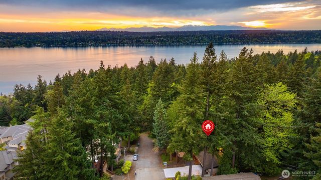 7236 NE 121st Place, Kirkland, WA 98034