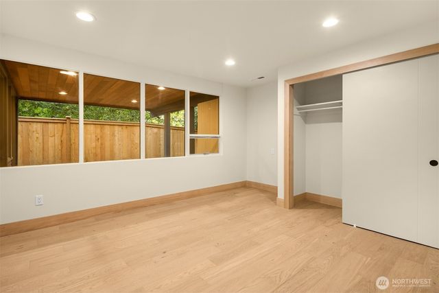 7236 NE 121st Place, Kirkland, WA 98034