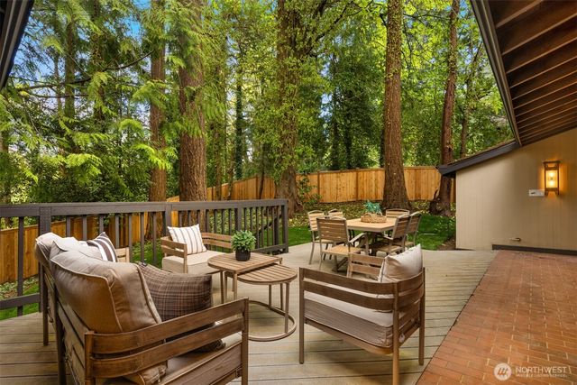 7236 NE 121st Place, Kirkland, WA 98034