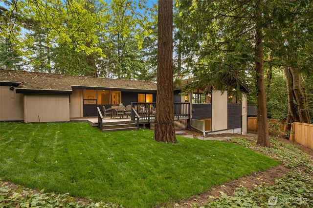 7236 NE 121st Place, Kirkland, WA 98034