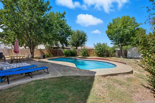 7527 Escada Crest, San Antonio, TX 78254