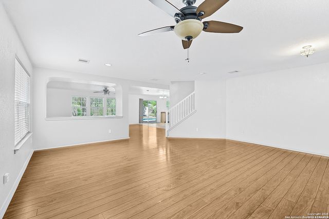 7527 Escada Crest, San Antonio, TX 78254