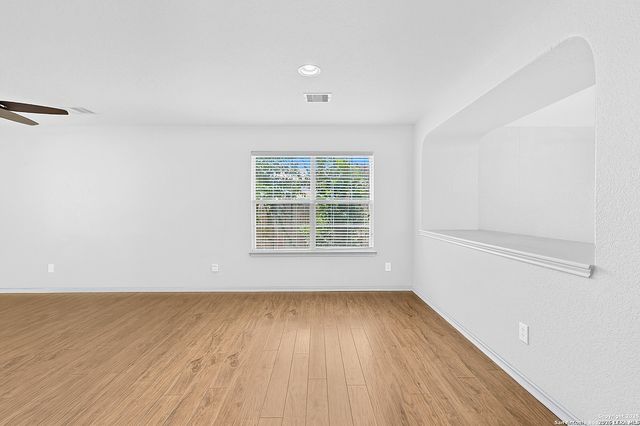 7527 Escada Crest, San Antonio, TX 78254