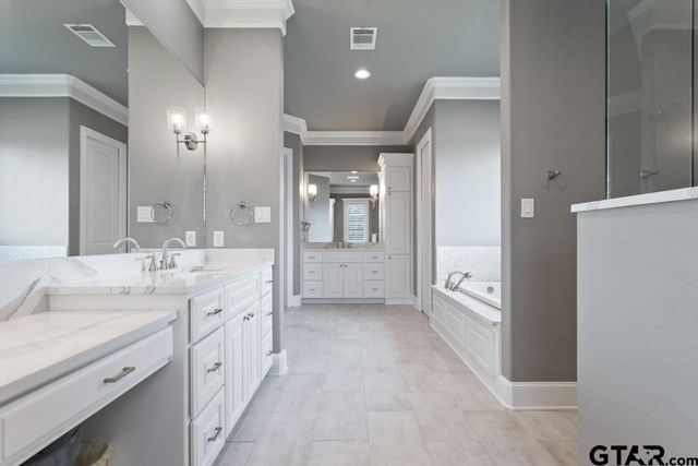 18142 CR 122, Tyler, TX 75703