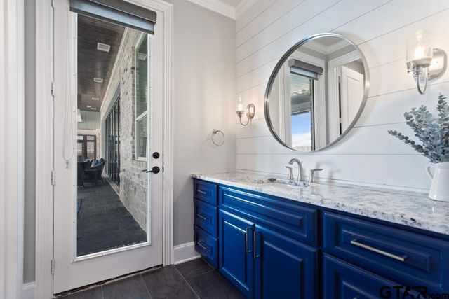 18142 CR 122, Tyler, TX 75703