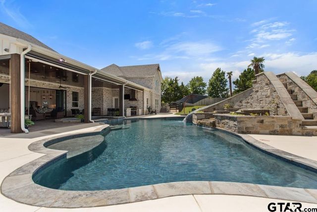 18142 CR 122, Tyler, TX 75703