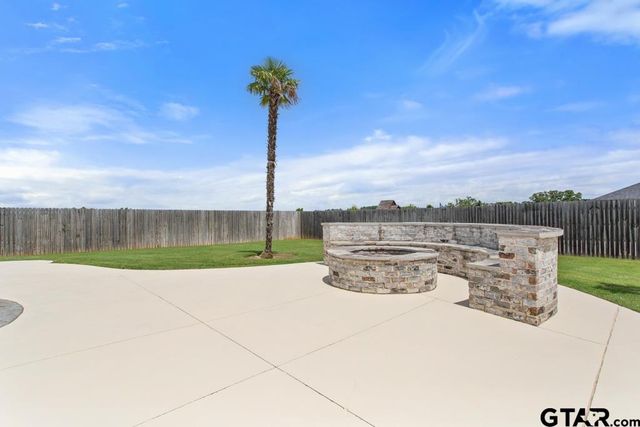 18142 CR 122, Tyler, TX 75703