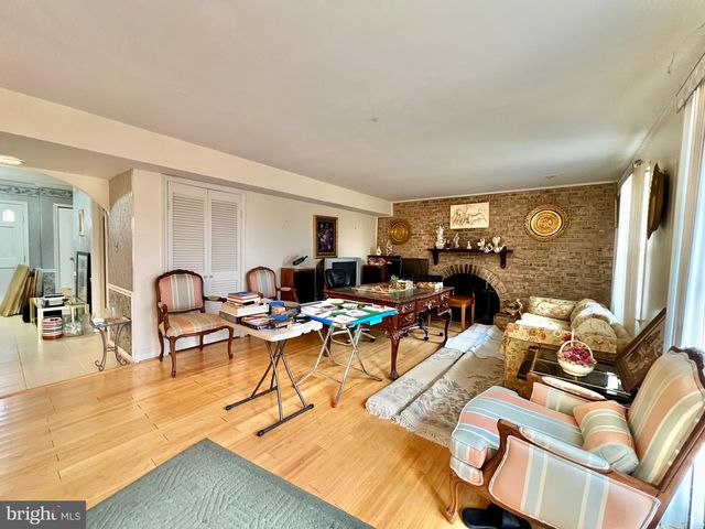 14004 NORTHWYN DR, Silver Spring, MD 20904